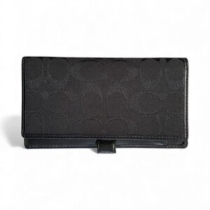 Coach Checkbook Cover Black Embossed
Signature Jacquard Patent Leather Wallet